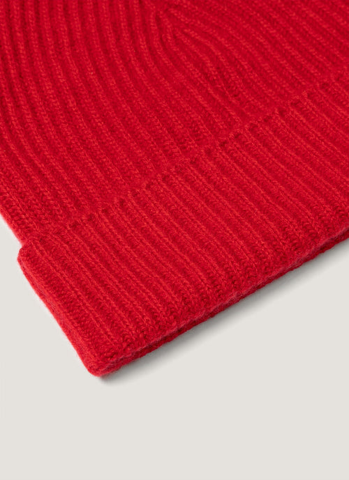 Men's Cashmere Ribbed Hat in Ruby Red