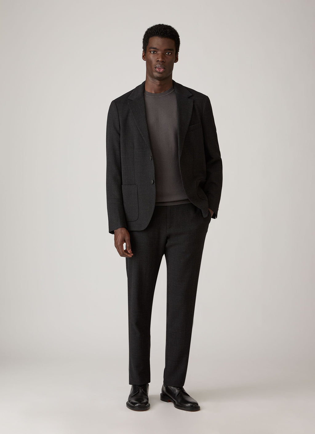 Men's Sea Island Cashmere Crew Neck Jumper in Anthracite