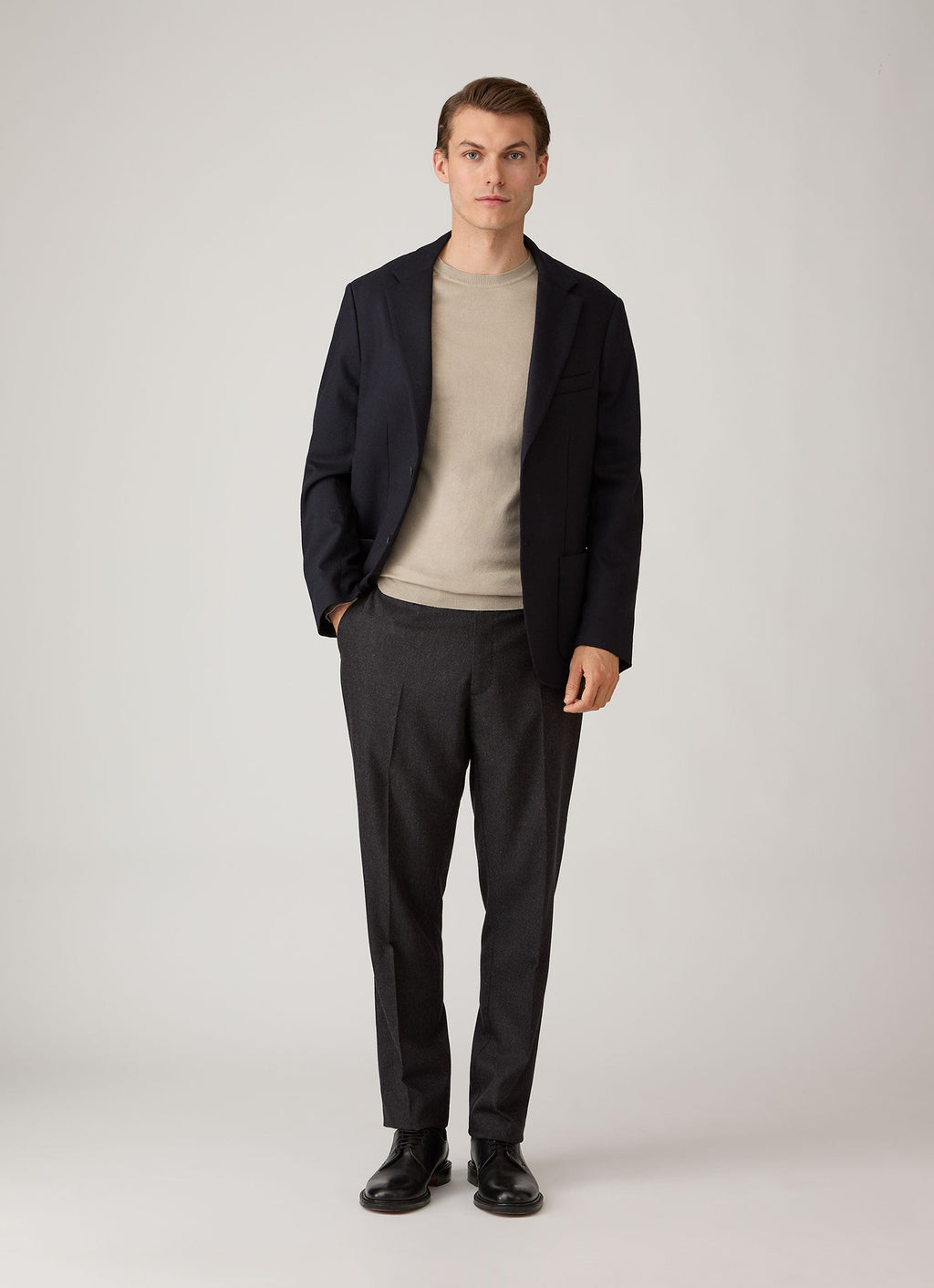 Men's Sea Island Cashmere Crew Neck Jumper in Stone
