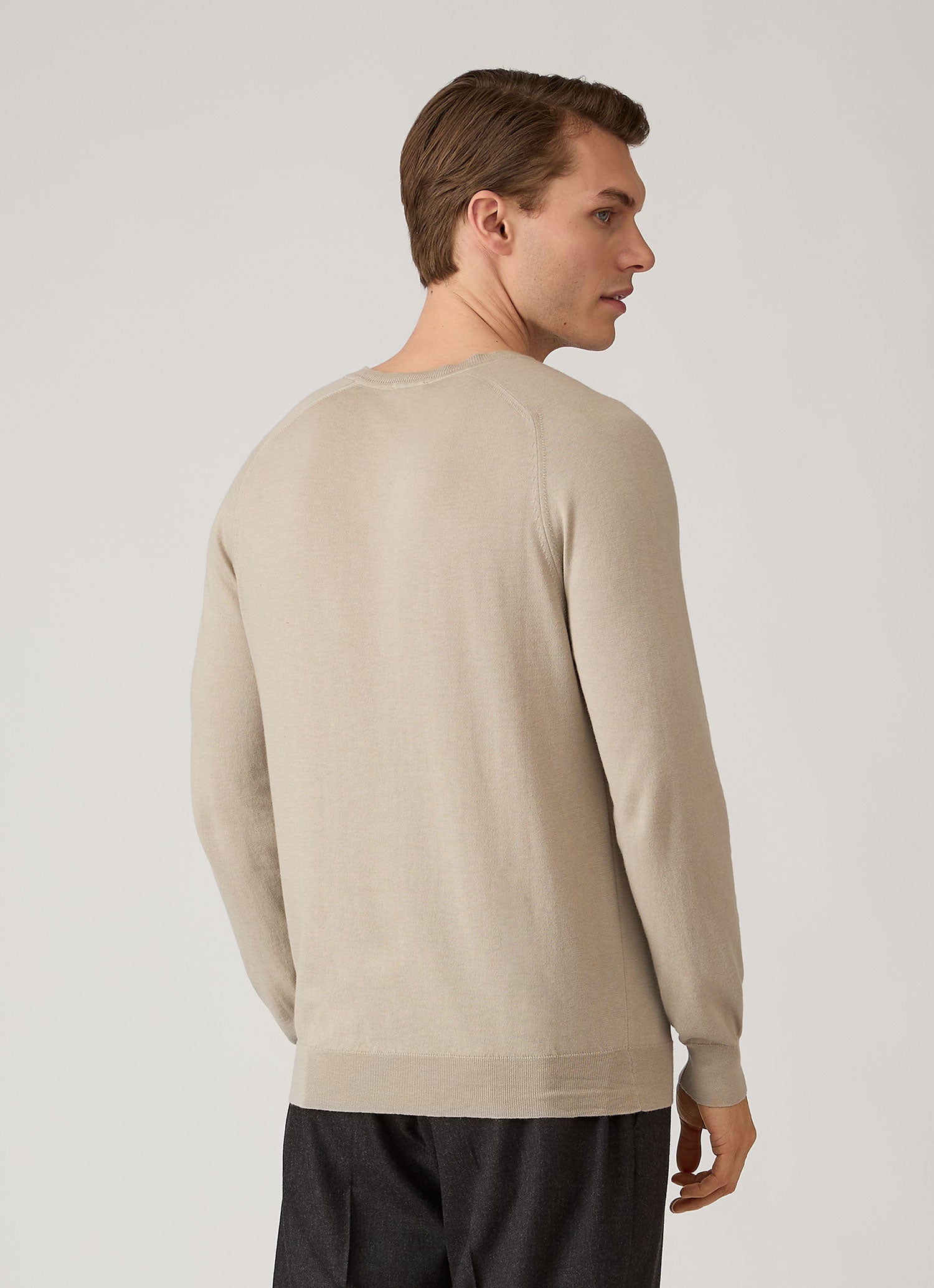 Men's Sea Island Cashmere Crew Neck Jumper in Stone
