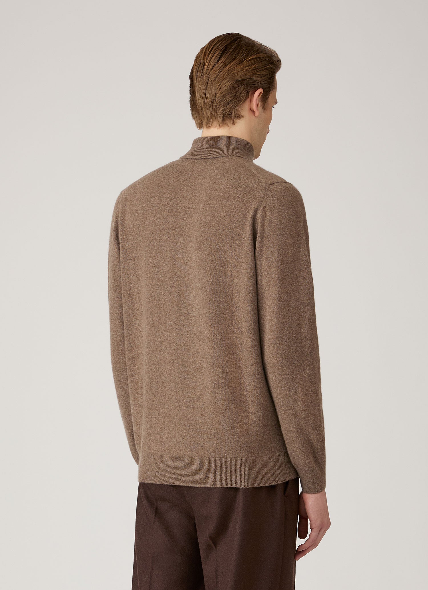 Men's Cashmere Roll Neck Jumper in Taupe