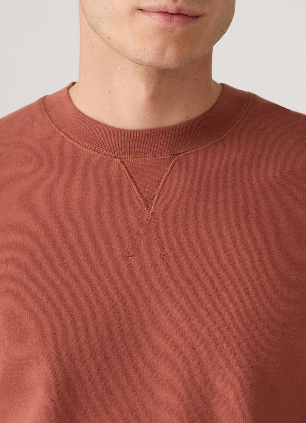 Men's Loopback Sweatshirt in Dark Tobacco