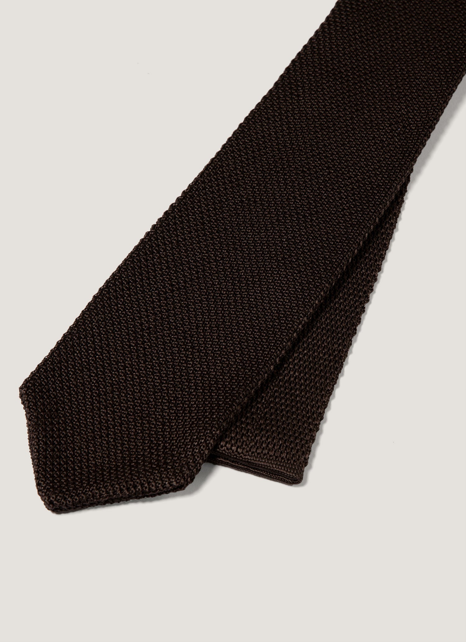 Men's Silk Knitted Tie in Dark Chocolate