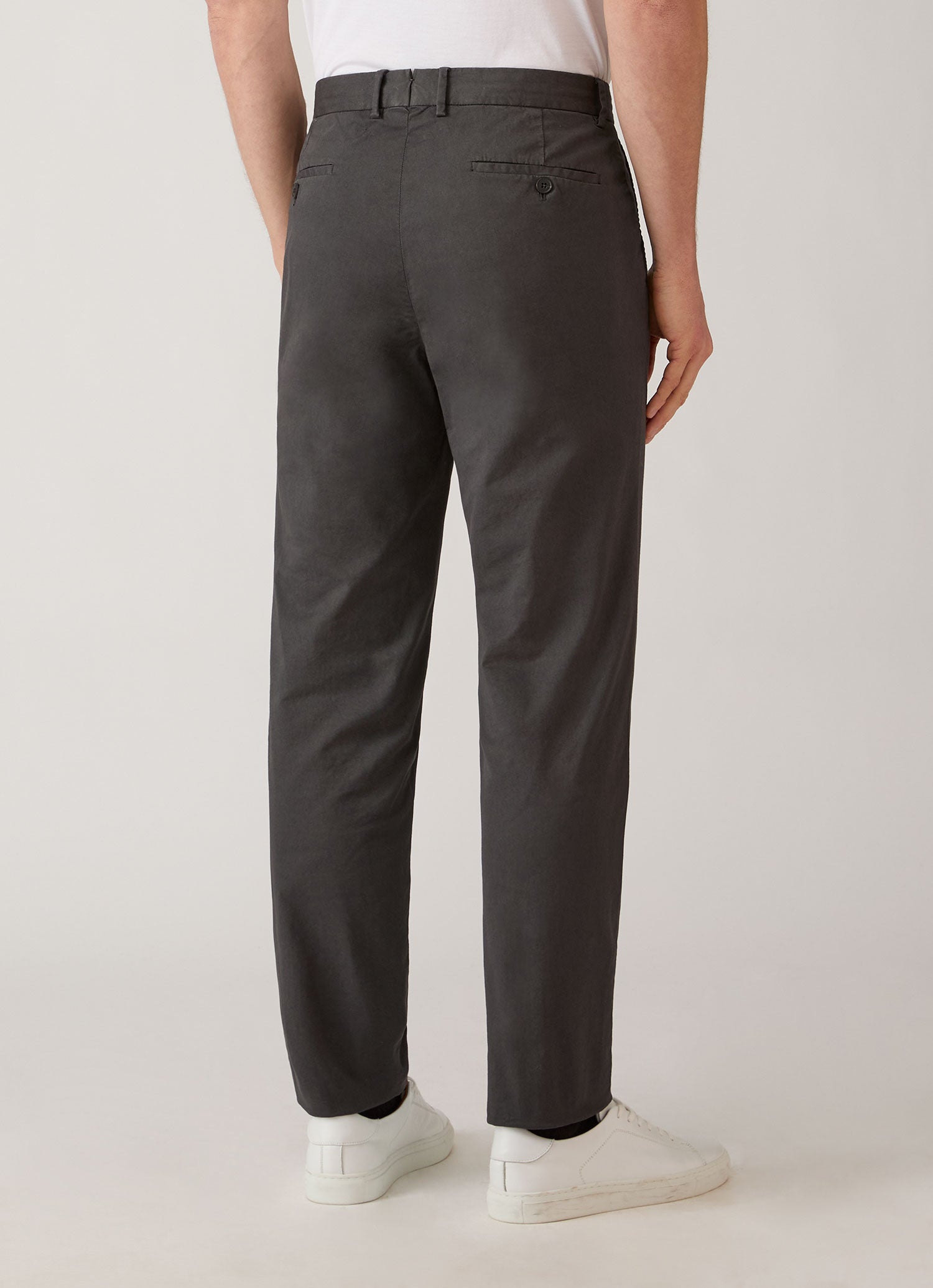 Men's Slim Fit Chino in Anthracite