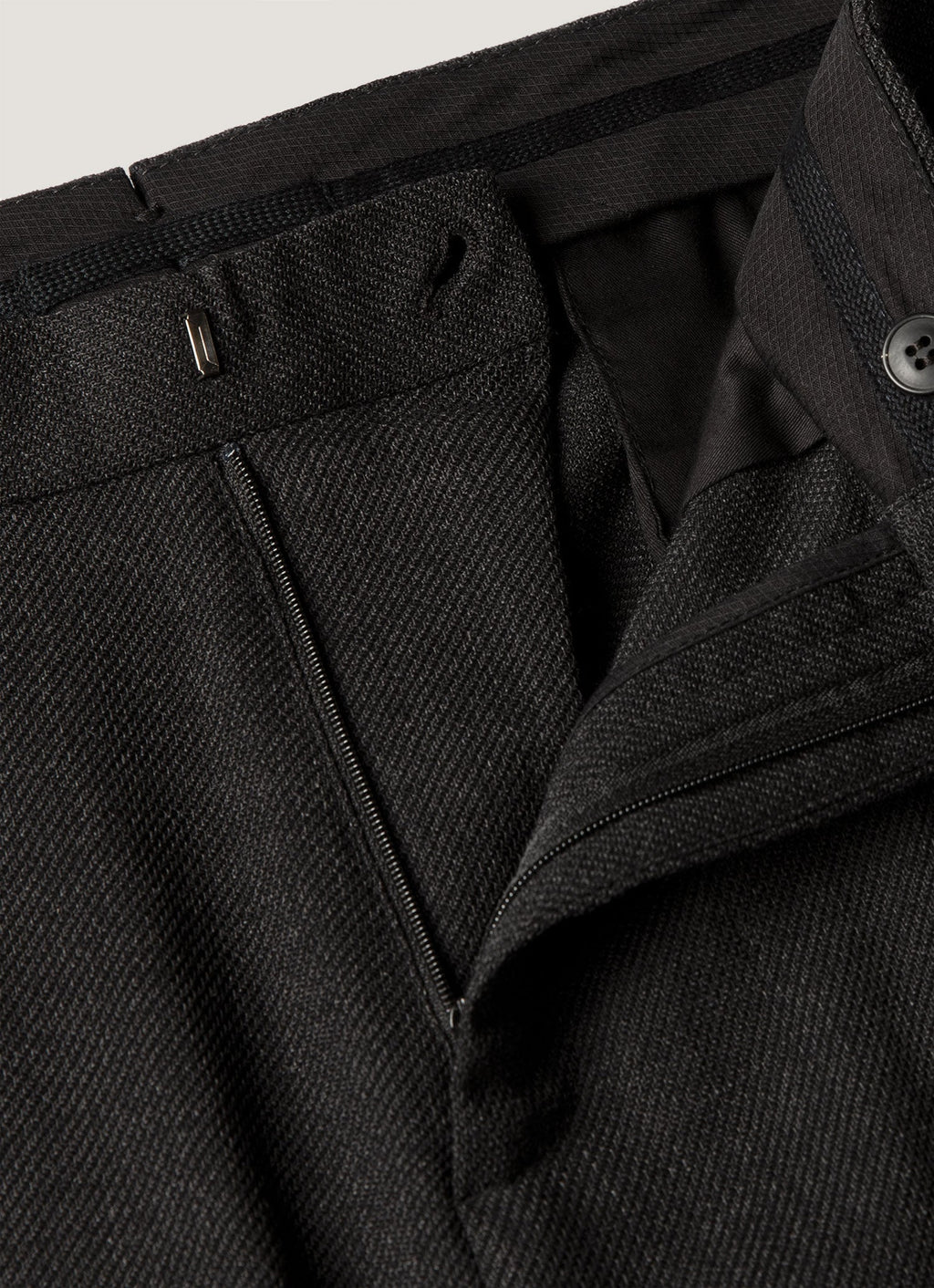 Men's Textured Wool Trouser in Dark Charcoal Melange