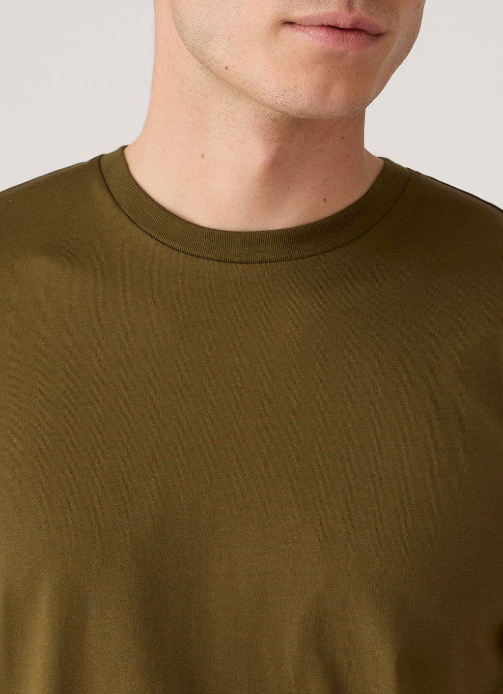 Men's Riviera Midweight T-shirt in Loden Green